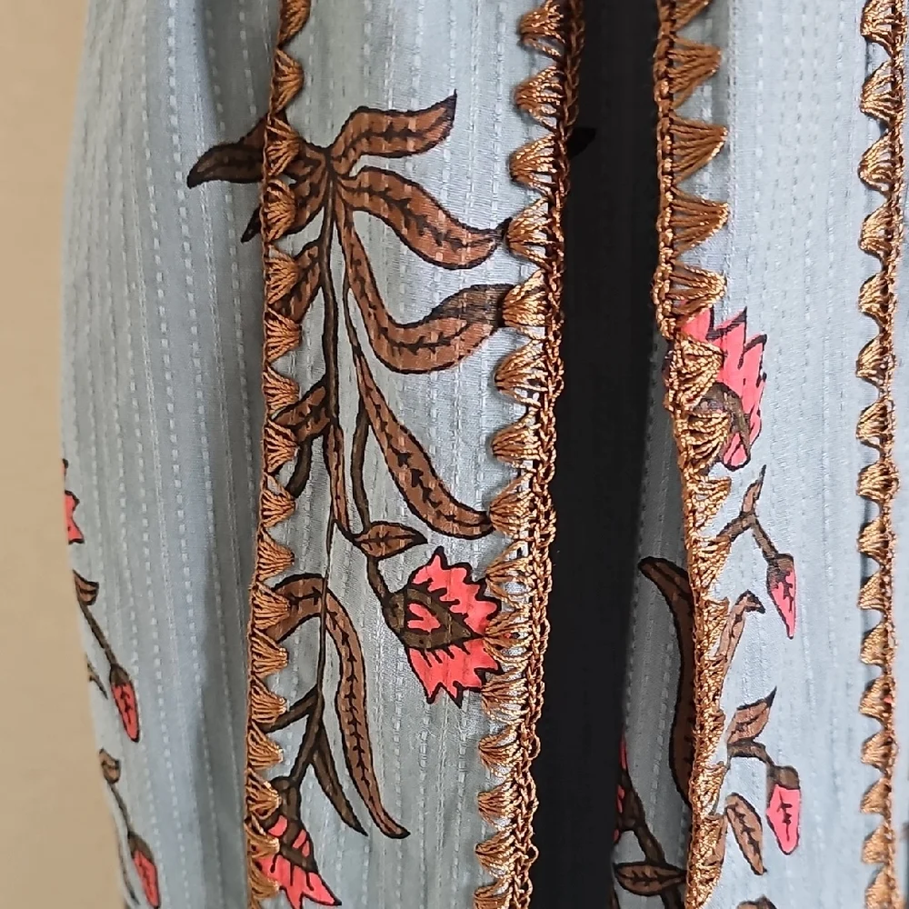 Uncle Frank by Ivy Jane Blue Floral Button-Front Tie Waist Barrel Leg Jumpsuit - Picture 6 of 13